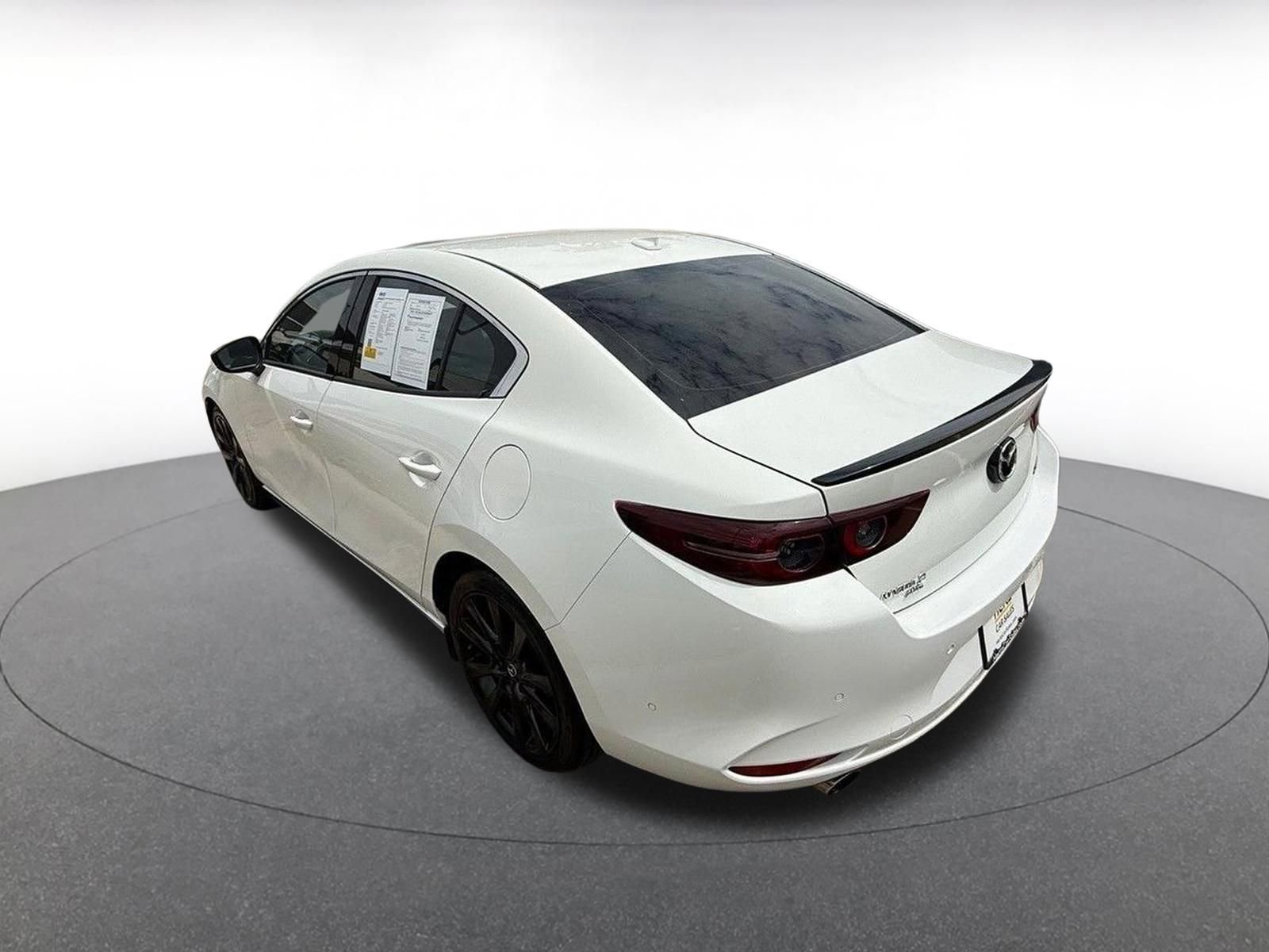 Used 2021 MAZDA MAZDA3 2.5 Turbo Sedan w/Premium Plus image 4