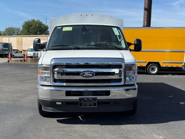 New 2026 Ford E-350 and Econoline 350 Super Duty w/ Power Equipment Group image 3