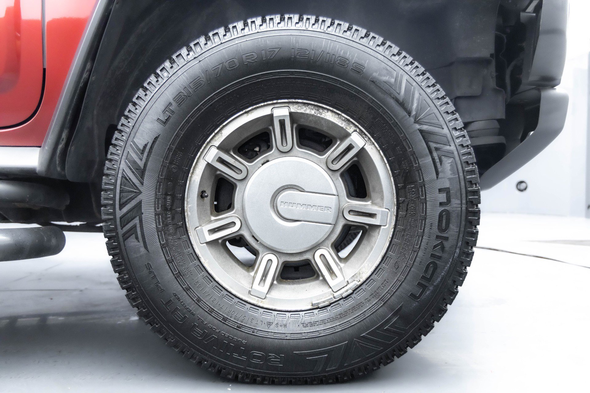 Used 2003 HUMMER H2 Luxury w/ Preferred Equipment Group image 26