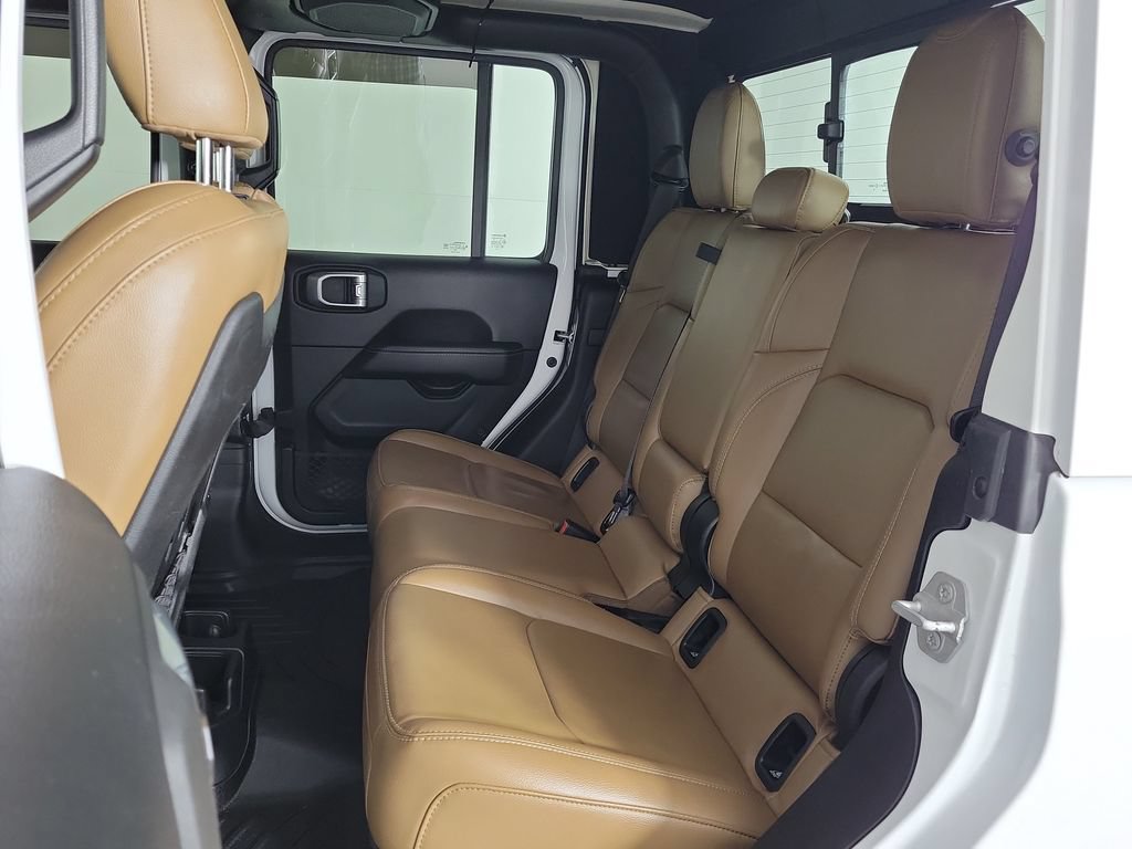 Used 2020 Jeep Gladiator Rubicon AWD/4WD image 7