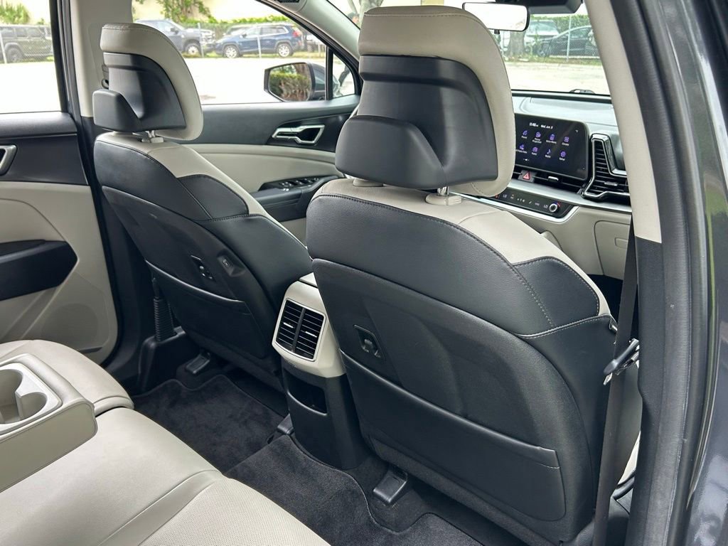 Used 2023 Kia Sportage EX FWD image 47
