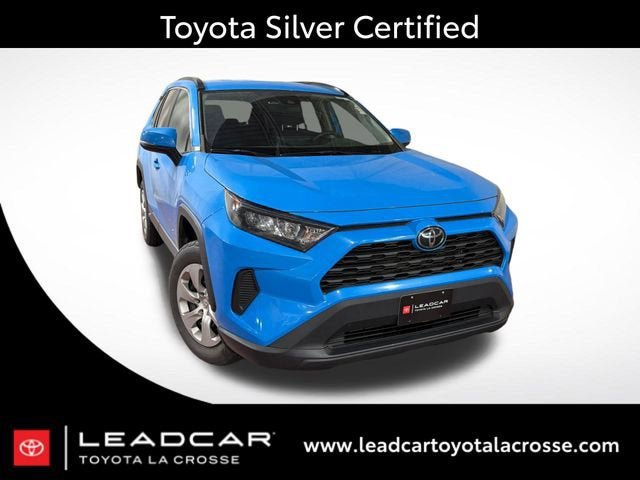 Certified 2020 Toyota RAV4 LE AWD/4WD image 1
