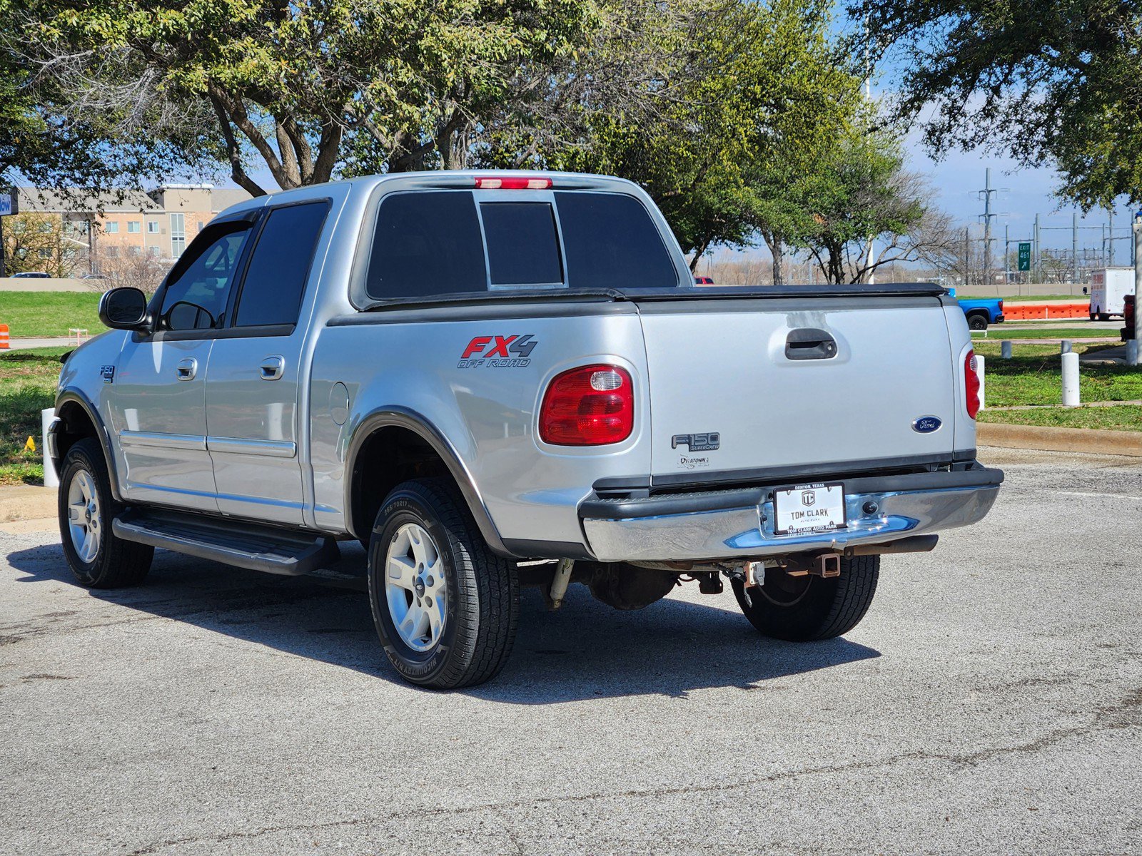 Used 2002 Ford F150 XLT image 4