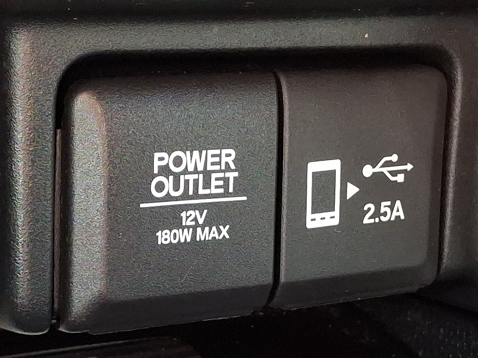 Used 2023 Honda Passport TrailSport image 26