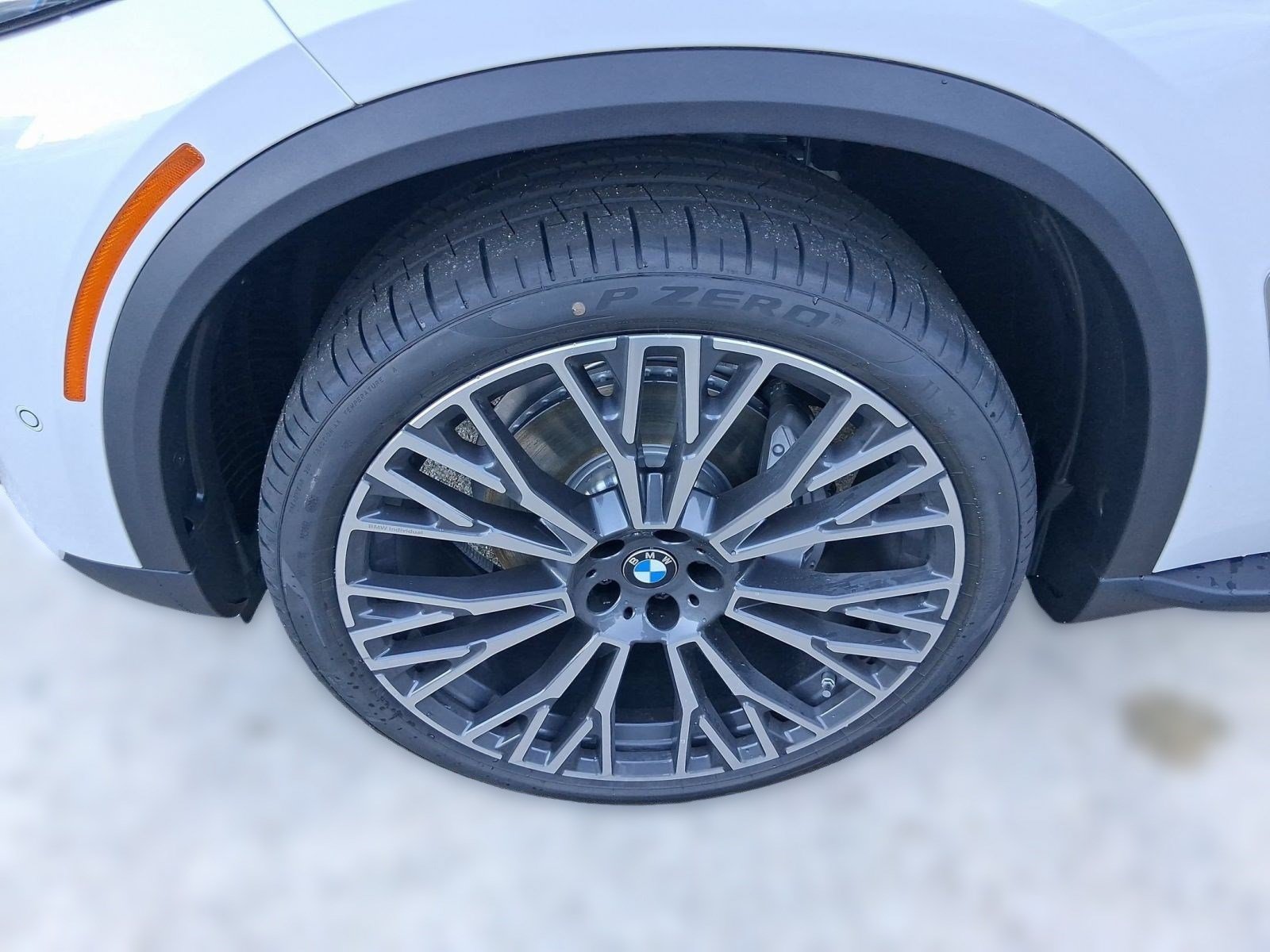 Used 2026 BMW X5 xDrive40i w/ Executive Package AWD/4WD image 11