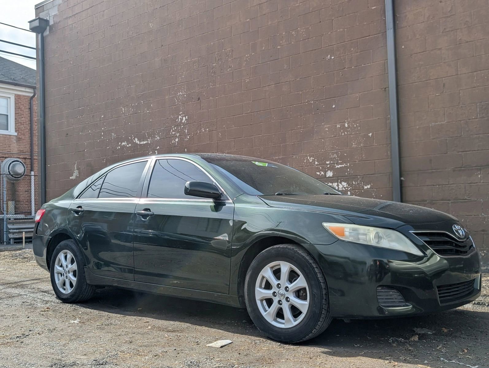 Used 2011 Toyota Camry LE w/ LE Extra-Value Pkg image 1