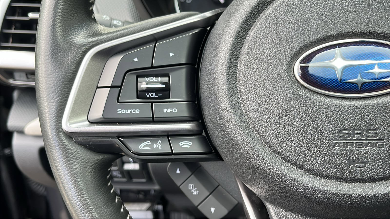 Certified 2023 Subaru Forester Limited AWD/4WD image 13