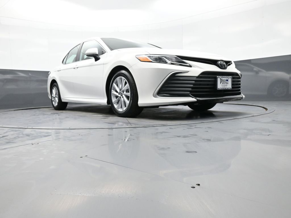Certified 2023 Toyota Camry LE image 27