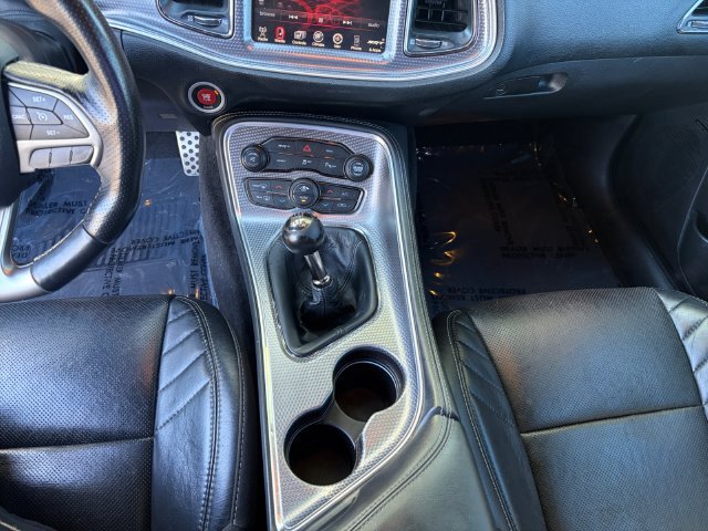 Used 2015 Dodge Challenger SRT Hellcat RWD image 21