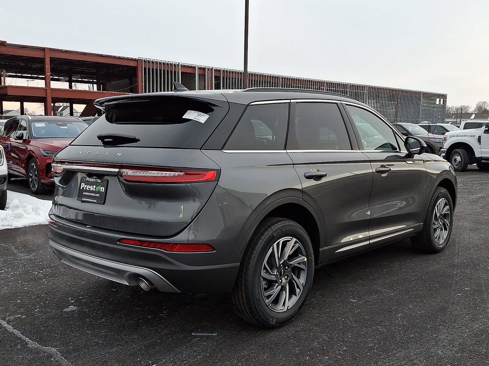 New 2026 Lincoln Corsair Premiere image 3