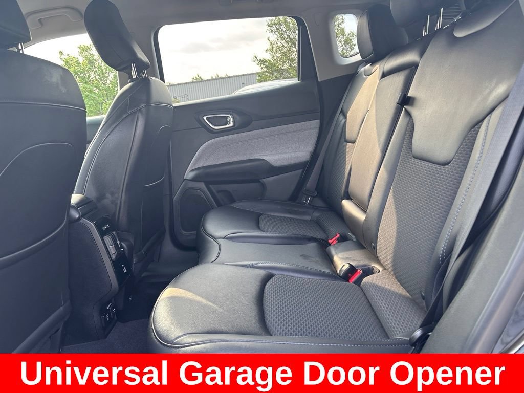 Used 2022 Jeep Compass Latitude w/ Convenience Group AWD/4WD image 12