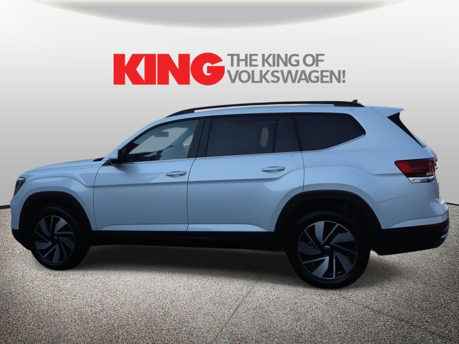 New 2026 Volkswagen Atlas SE image 7