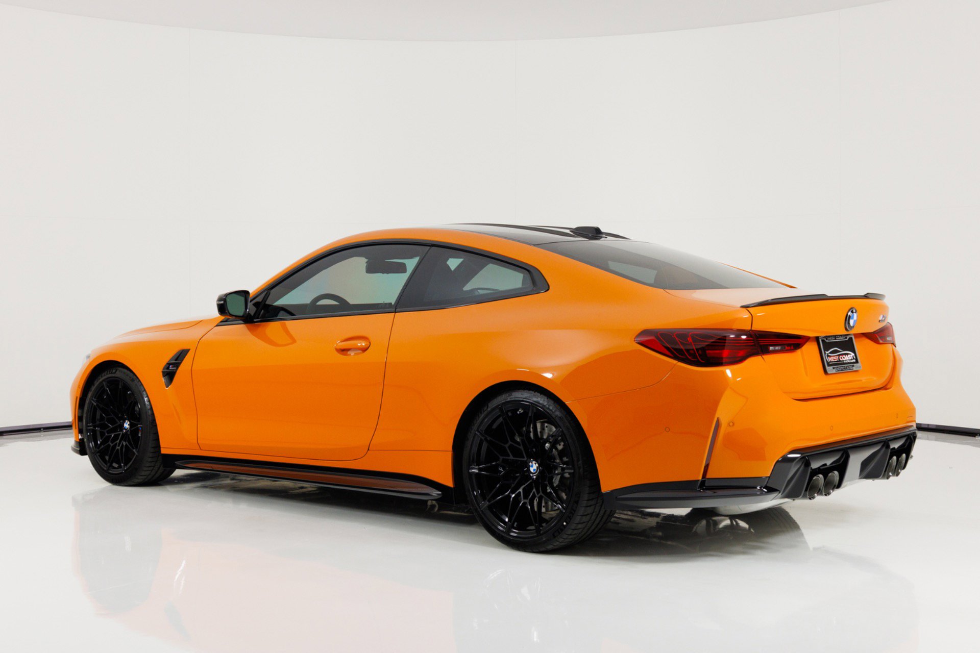 Used 2026 BMW M4 Competition RWD image 5
