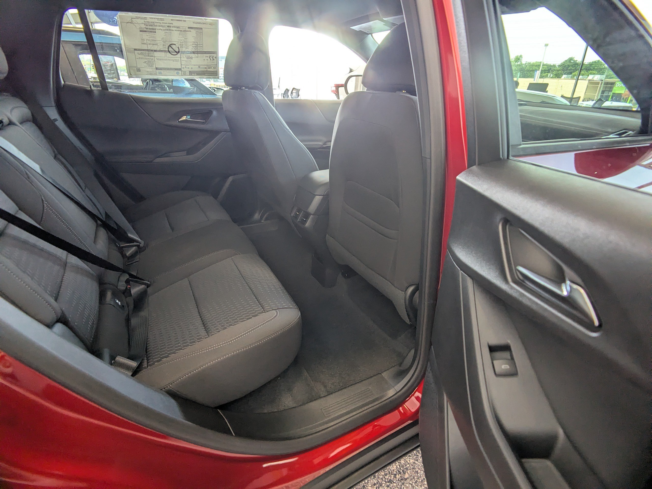 New 2027 Chevrolet Equinox LT FWD image 11