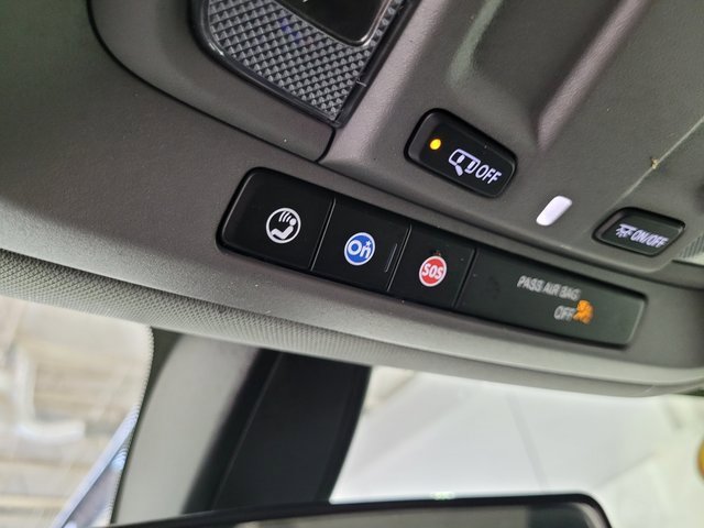 Used 2022 Chevrolet Silverado 1500 RST image 46