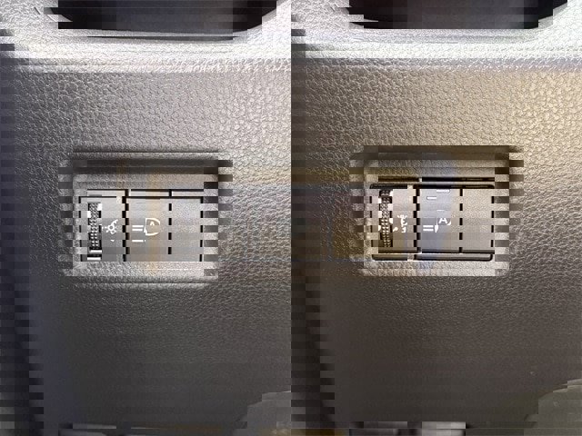 Used 2024 Toyota RAV4 XLE image 22