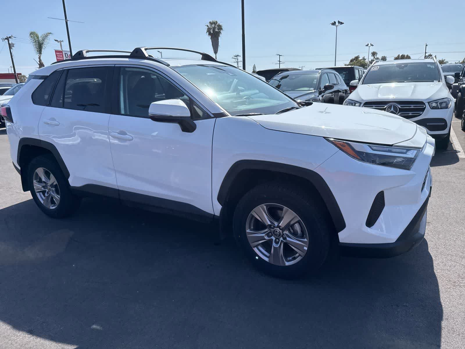 Used 2023 Toyota RAV4 XLE w/ Convenience Package FWD image 9