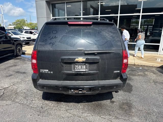 Used 2009 Chevrolet Tahoe LT w/ Luxury Package AWD/4WD image 12