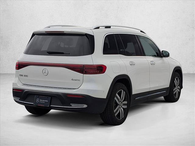 Used 2025 Mercedes-Benz EQB 300 4MATIC image 5