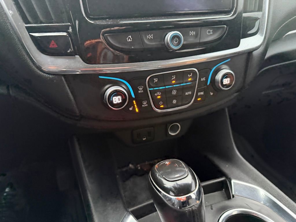 Used 2018 Chevrolet Traverse LT AWD/4WD image 15
