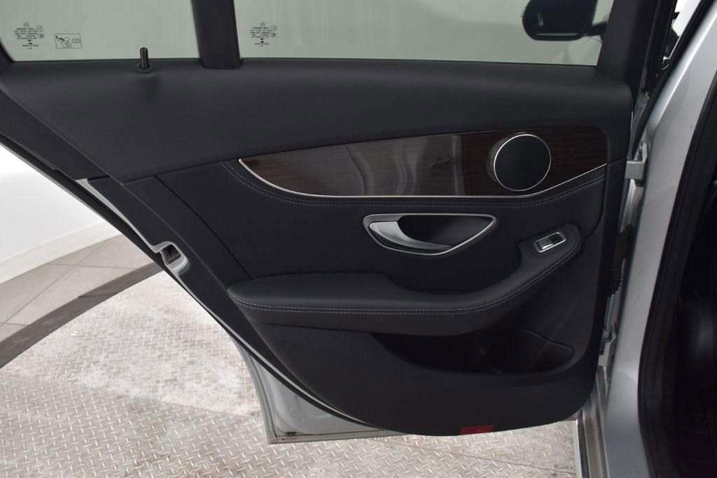 Used 2016 Mercedes-Benz C 300 4MATIC Sedan image 15