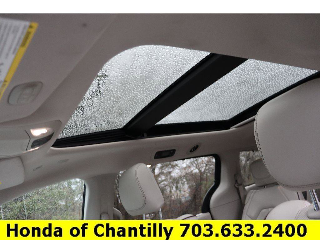 Used 2019 Chrysler Pacifica Limited w/ Advanced Safetytec Group image 20