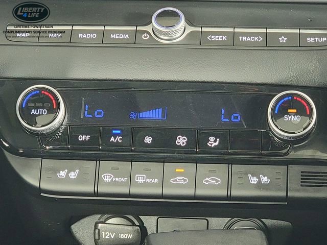 Used 2023 Hyundai Elantra Limited image 22