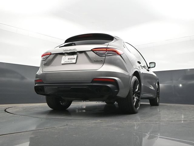 Used 2021 Maserati Levante S AWD/4WD image 30