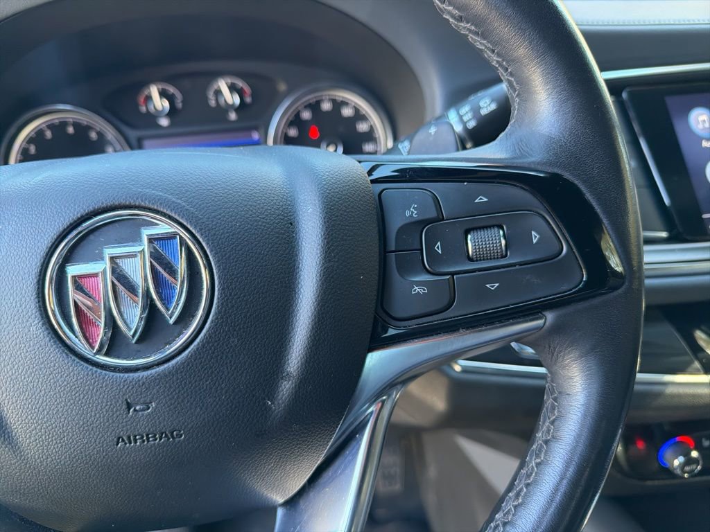 Used 2023 Buick Enclave Essence image 24
