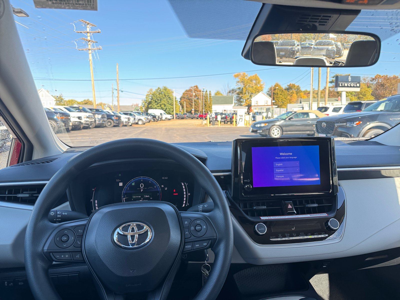 New 2027 Toyota Corolla LE FWD image 2