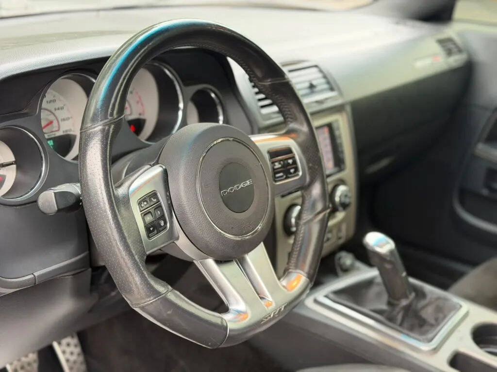 Used 2012 Dodge Challenger SRT8 RWD image 15