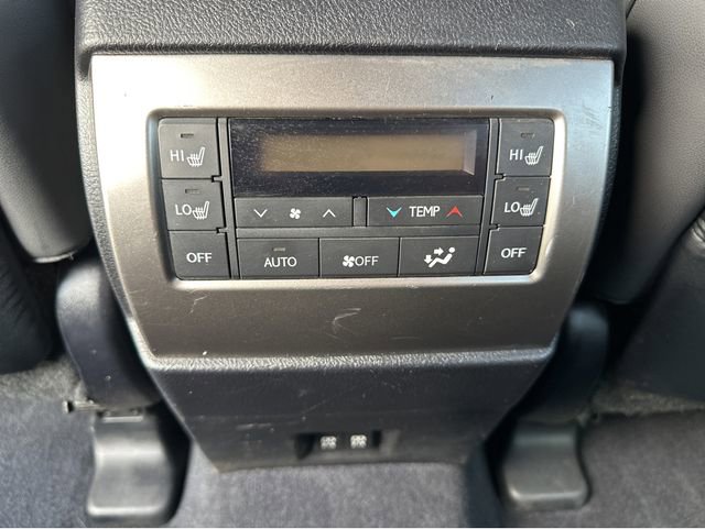 Used 2023 Lexus GX 460 Premium w/ Premium Package image 17