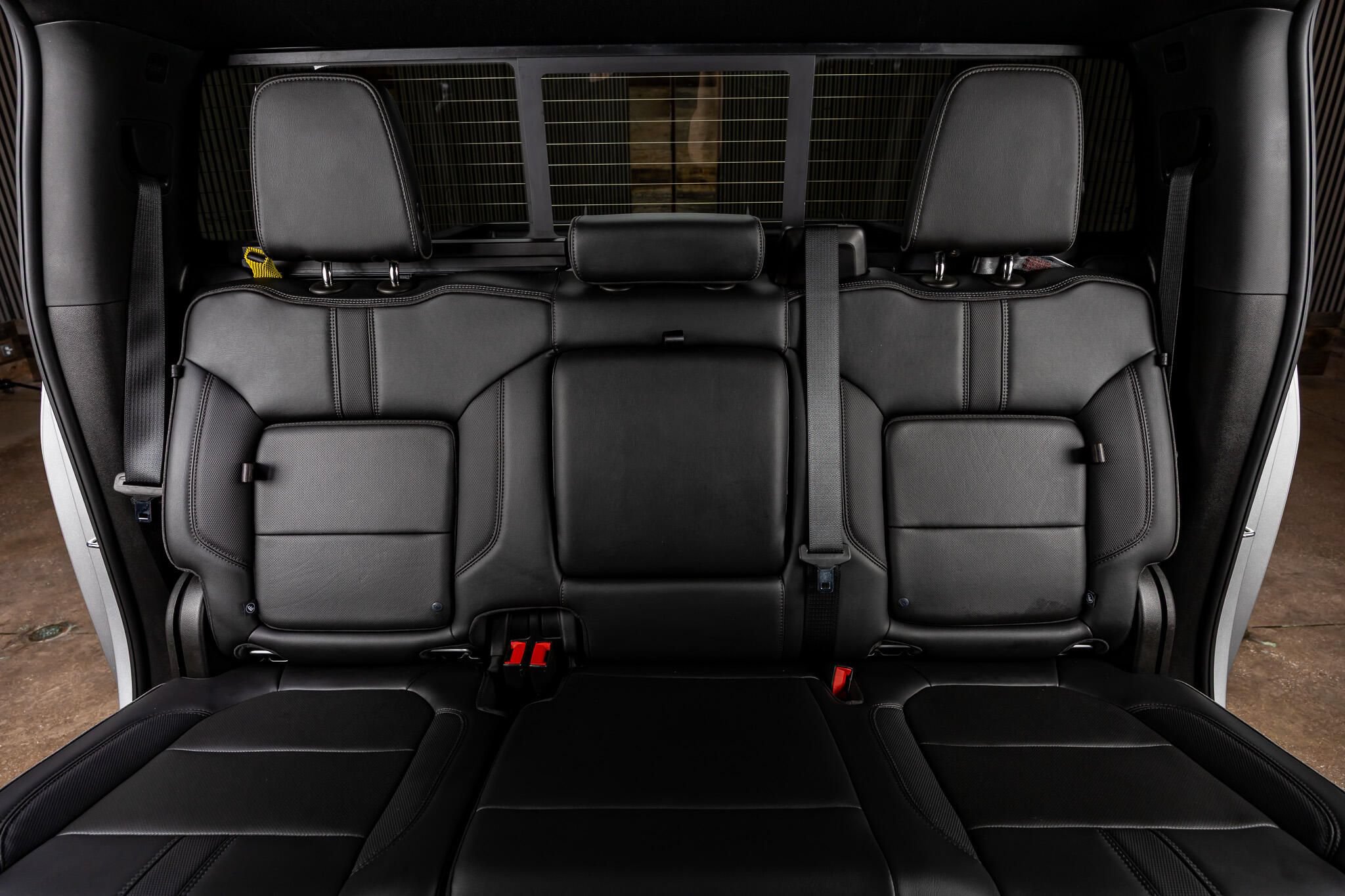 Used 2023 Chevrolet Silverado 2500 High Country AWD/4WD image 34