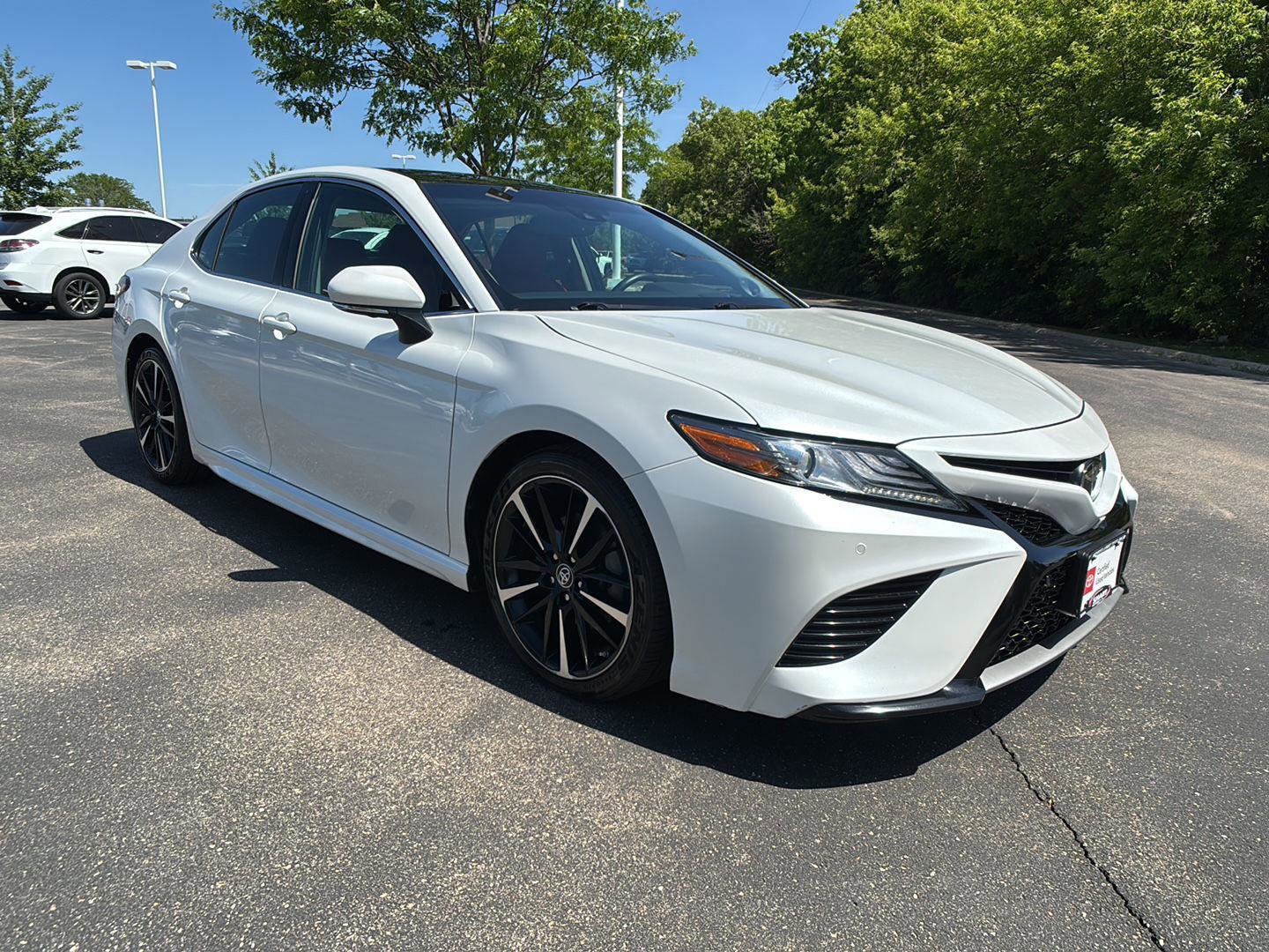 Used 2018 Toyota Camry XSE w/ Driver Assist Package FWD image 9