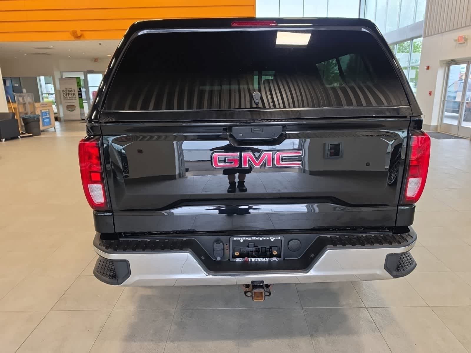 Used 2019 GMC Sierra 1500 SLE w/ SLE Value Package AWD/4WD image 9
