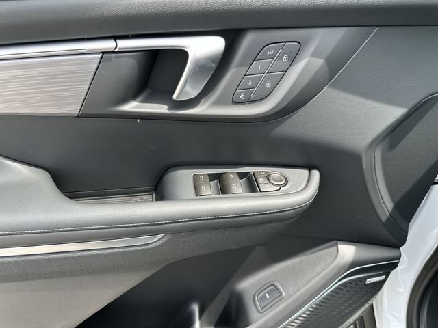 New 2026 Buick Enclave Preferred w/ Power Package FWD image 17