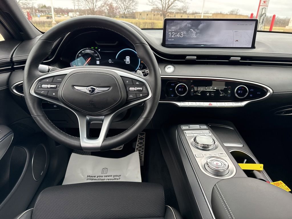 Used 2024 Genesis GV70 2.5T w/ Sport Prestige Package image 11