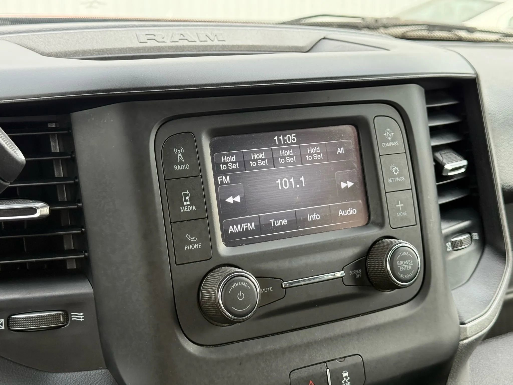 Used 2023 RAM 3500 Tradesman w/ Chrome Appearance Group image 20