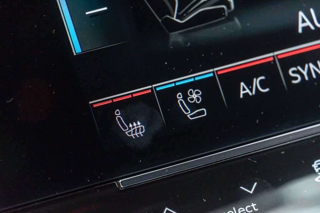 Certified 2025 Audi RS 7 performance Sportback AWD/4WD image 19