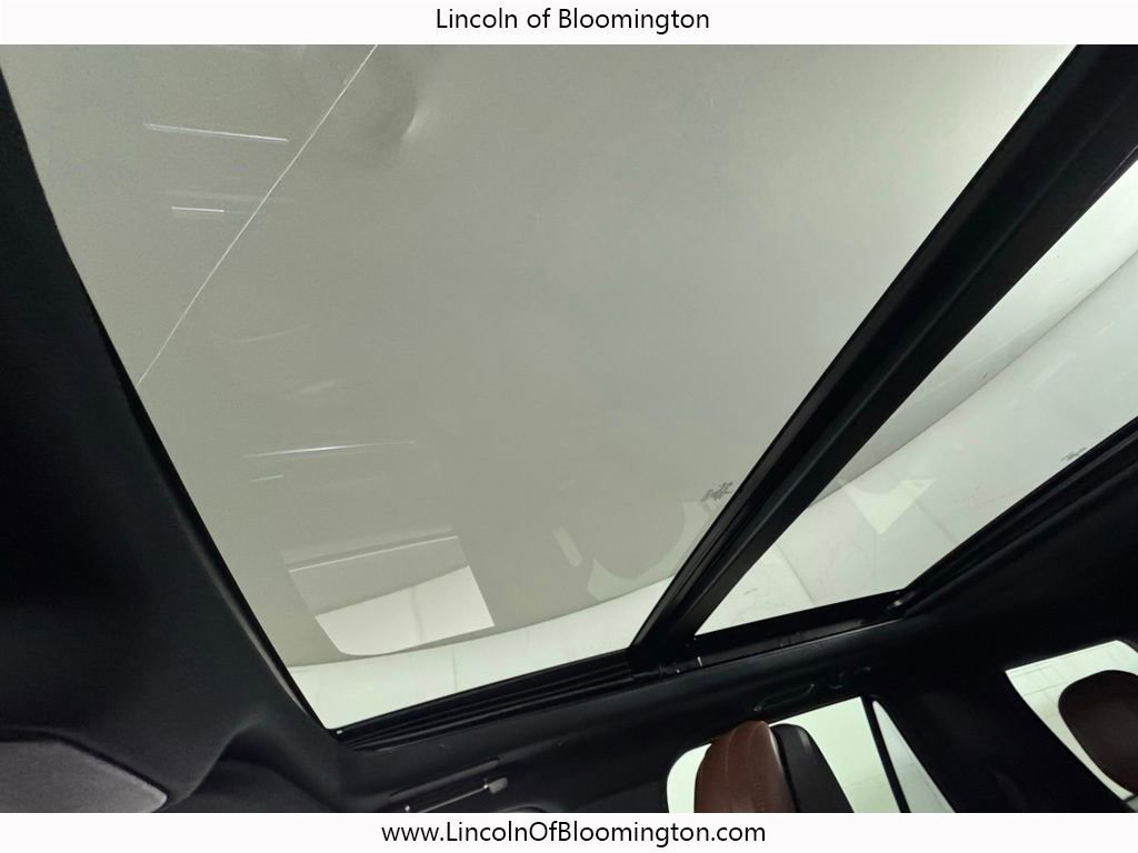 Certified 2025 Lincoln Navigator Reserve AWD/4WD image 73