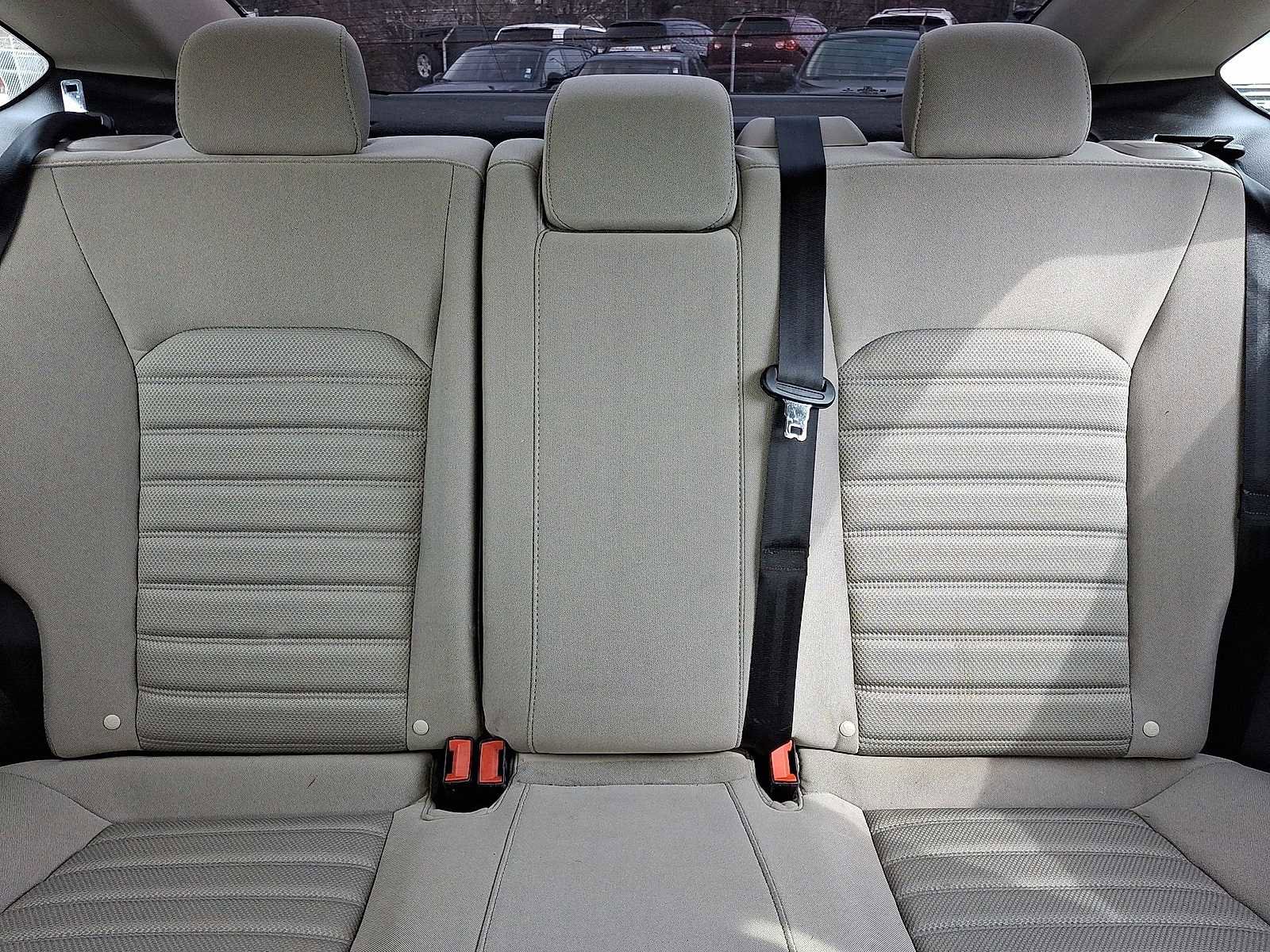 Used 2018 Ford Fusion S image 14