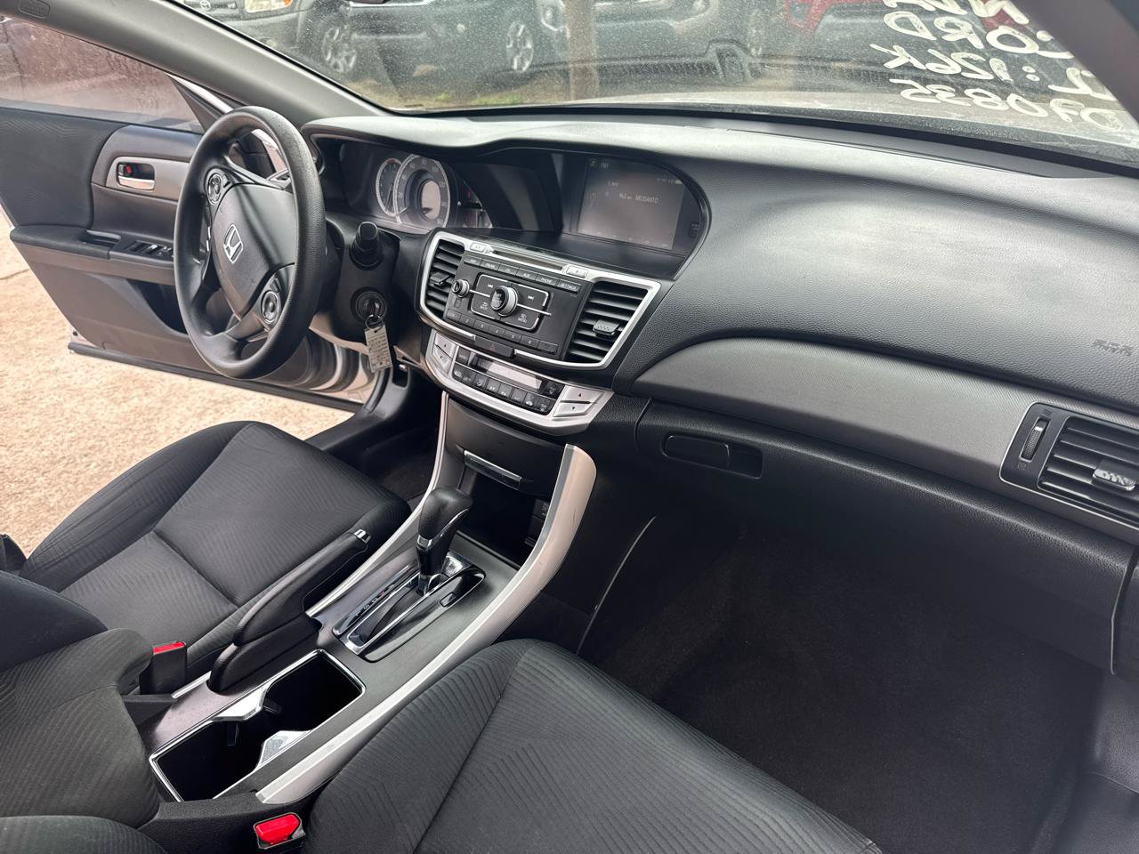 Used 2015 Honda Accord LX image 37
