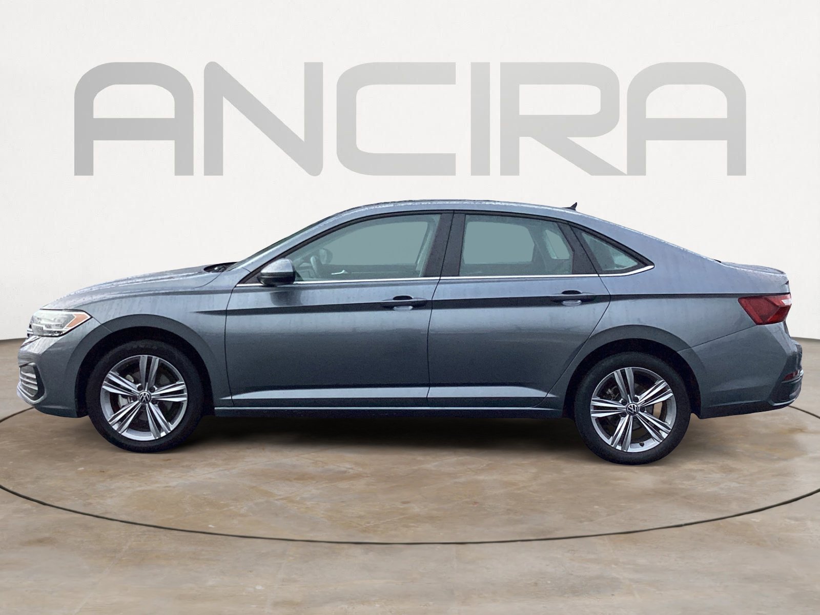 Used 2024 Volkswagen Jetta SE image 11