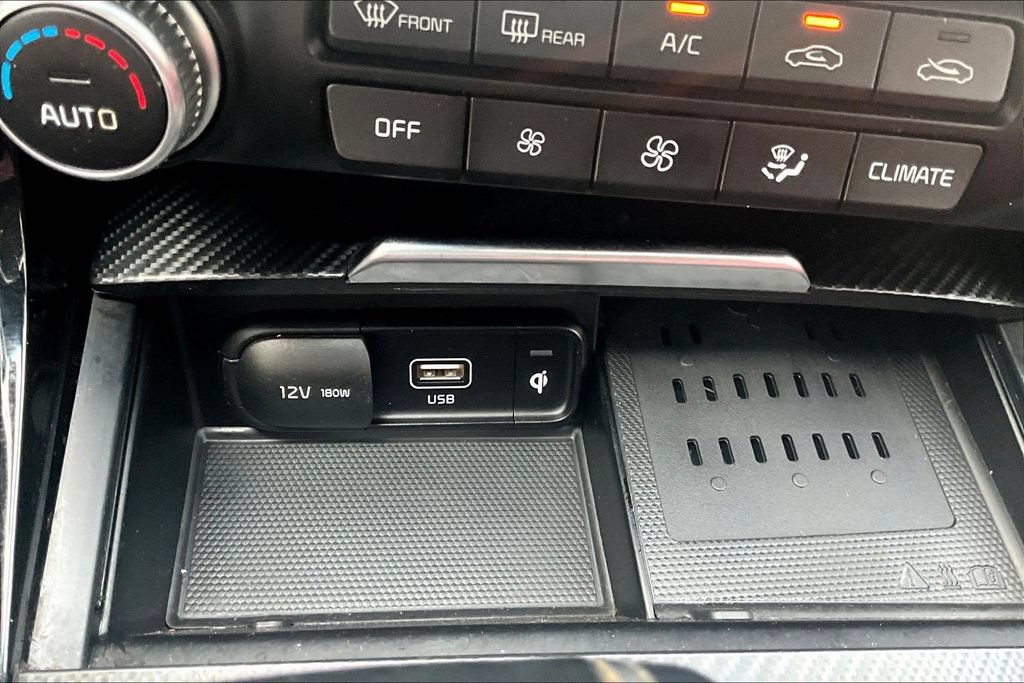 Used 2023 Kia Stinger GT-Line w/ Sun & Sound Package AWD/4WD image 16
