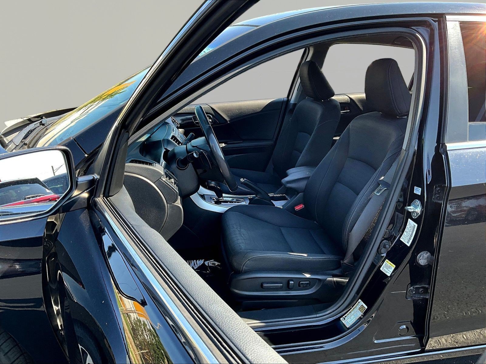 Used 2013 Honda Accord Sport image 19