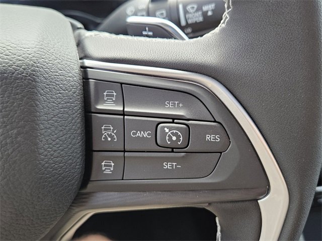 New 2025 Jeep Grand Cherokee L Altitude image 13
