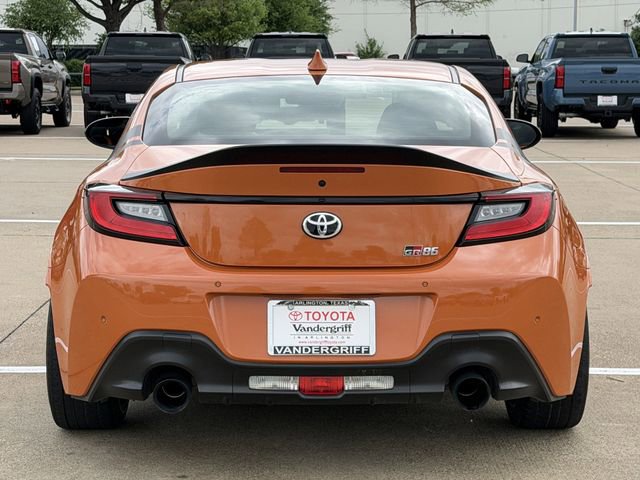 Used 2023 Toyota GR86 10th Anniversary SE image 5