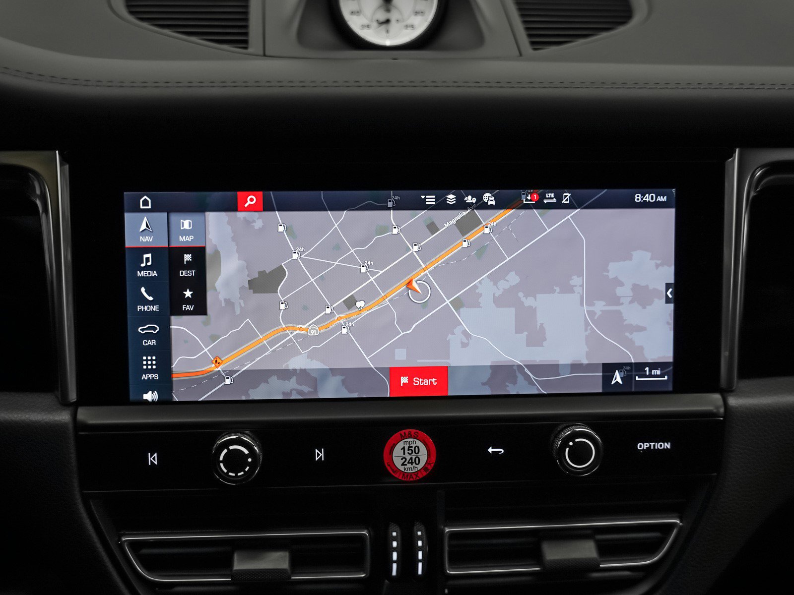 Used 2025 Porsche Macan Turbo image 22