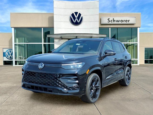 New 2026 Volkswagen Tiguan SE R-Line AWD/4WD image 2