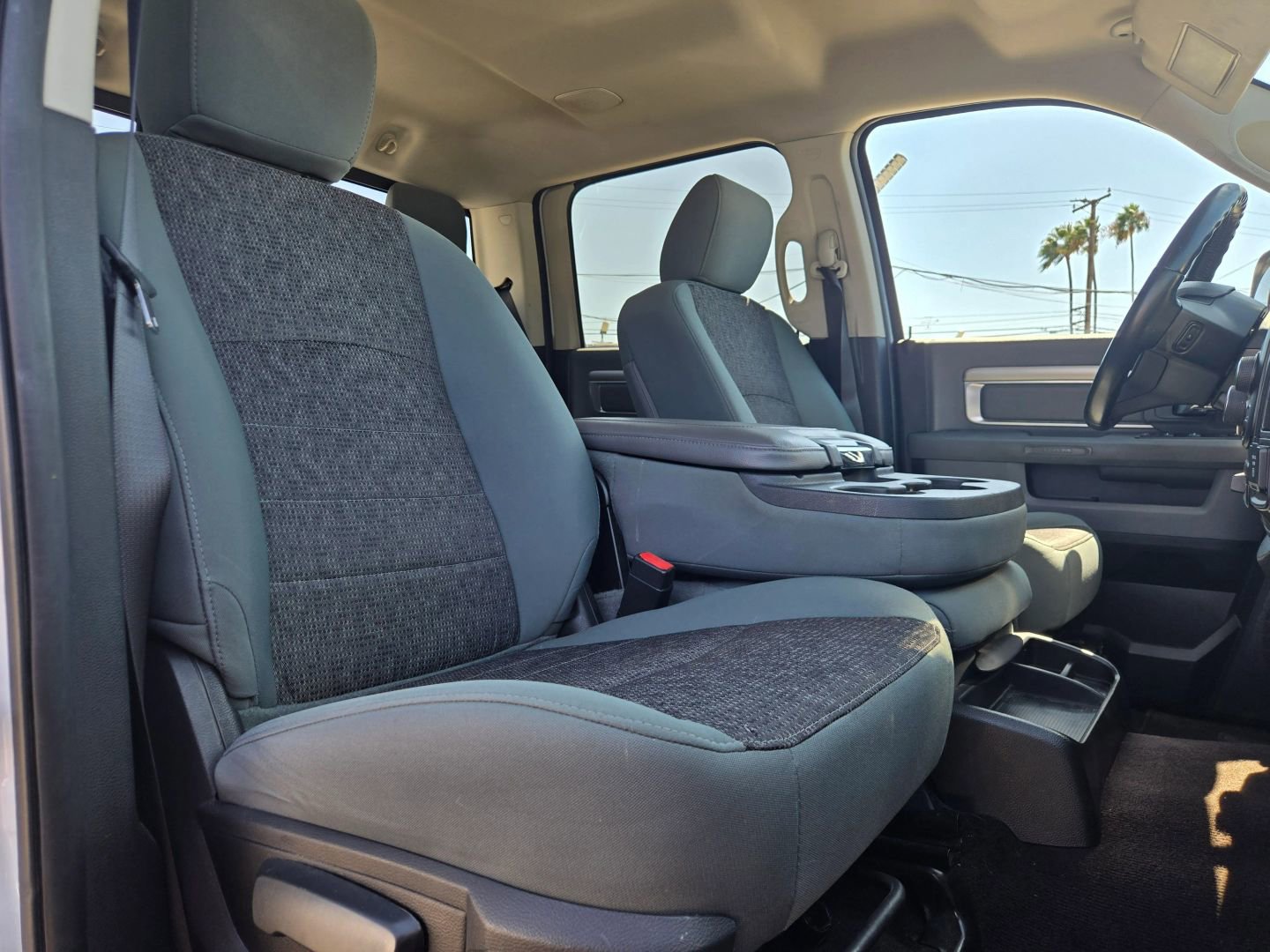 Used 2016 RAM 1500 Big Horn image 15